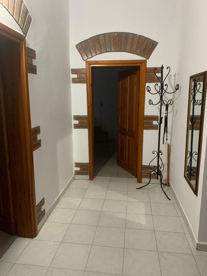 Apartement City Center Берат Екстериор снимка